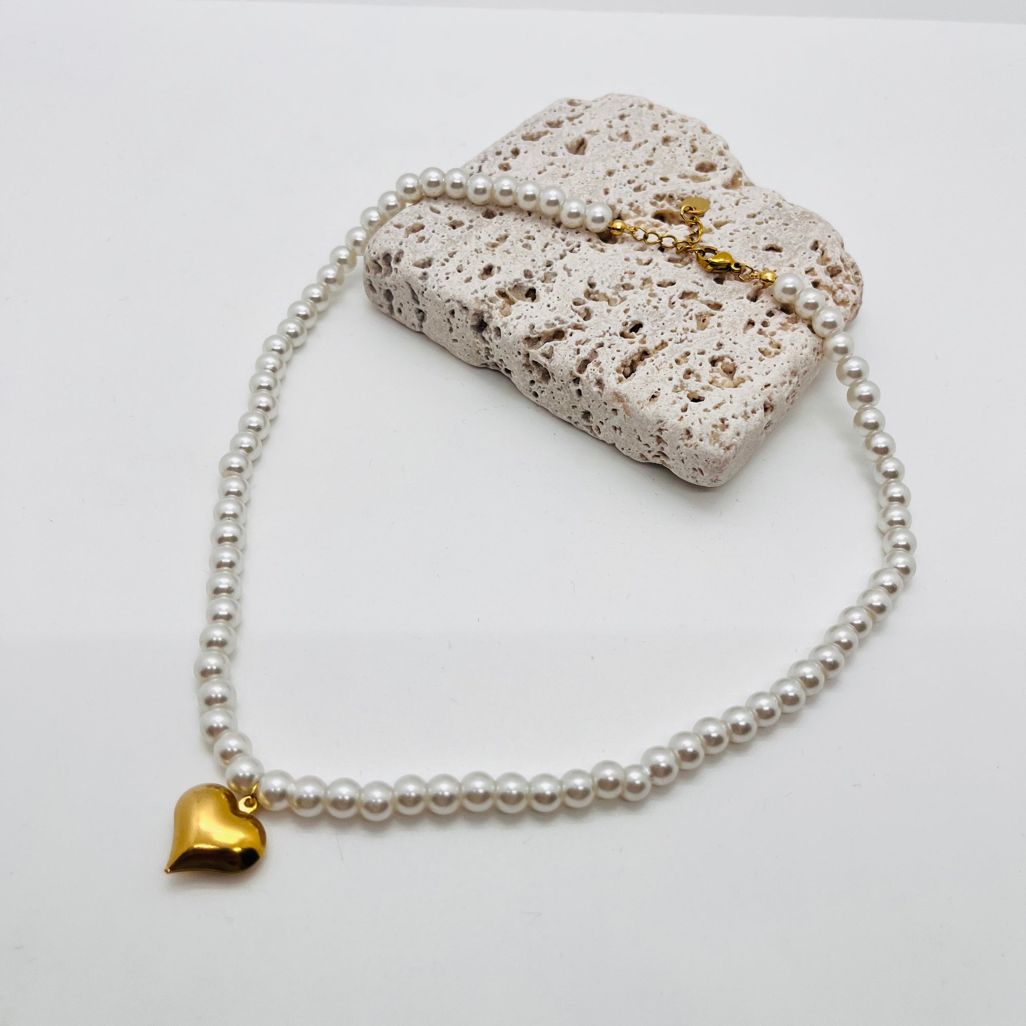 COLLANA CUORE PERLATO