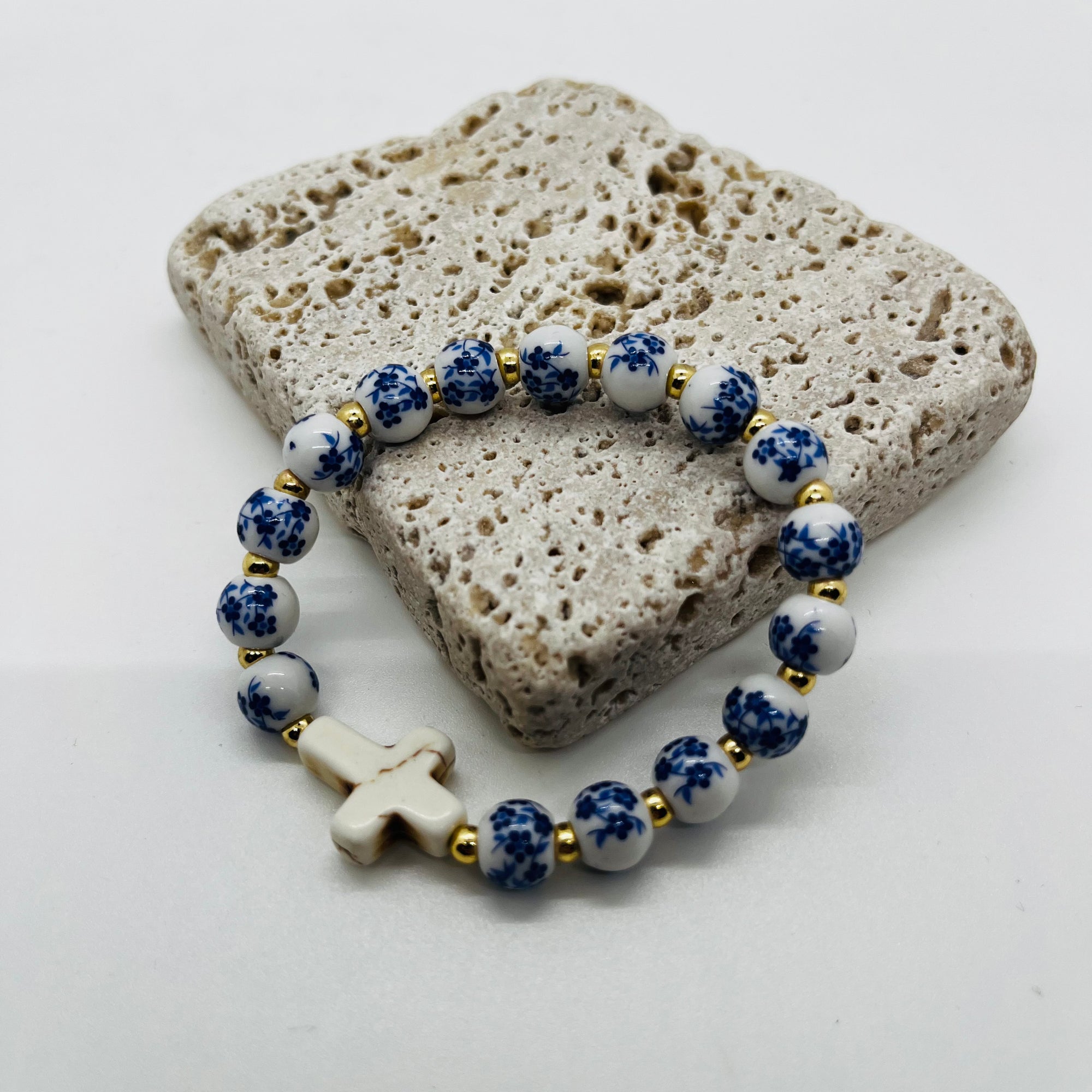 BRACCIALE CROCE DI PIETRA